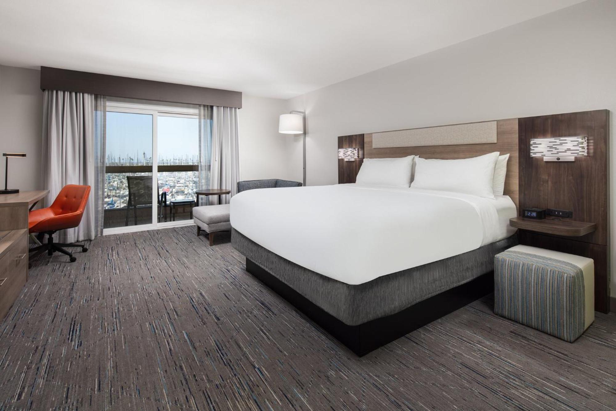 Queen Suite with Sofa Bed