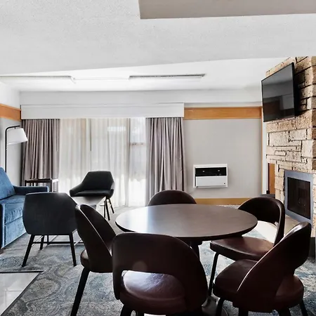 Four Points By Sheraton Ventura Harbor Resort-2